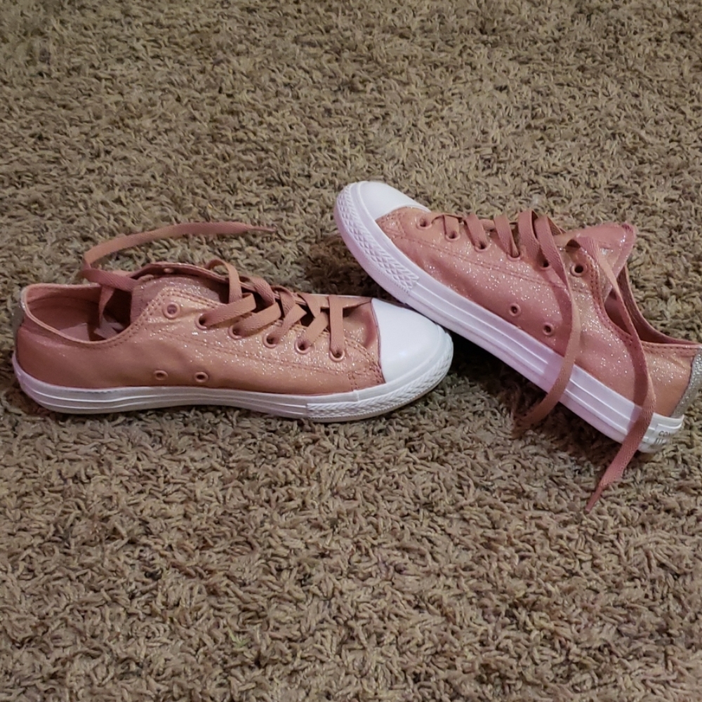 Pink Glittery Lowtop Converse